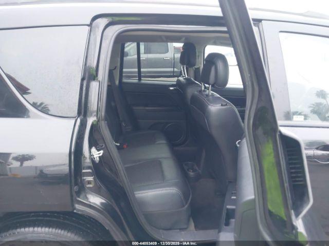 Jeep Compass Sport Se Image 11