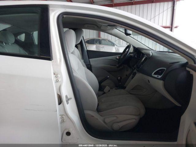 Dodge Dart Sxt Image 5