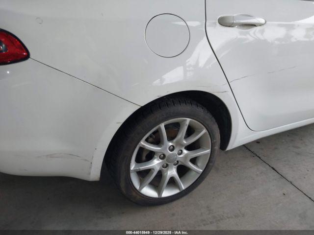 Dodge Dart Sxt Image 9