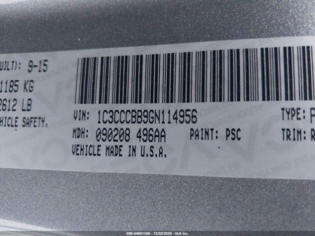 Chrysler 200 S Image 7