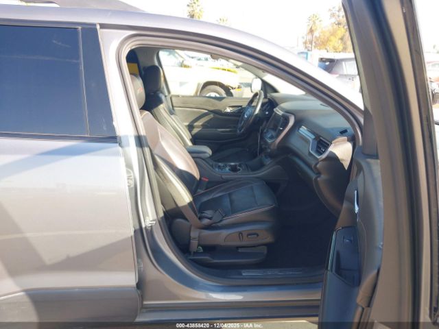 GMC Acadia Awd At4 Image 15