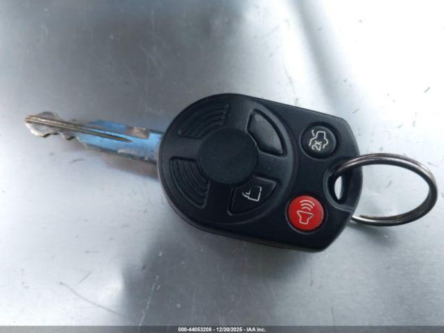 Ford Escape Xlt Image 9