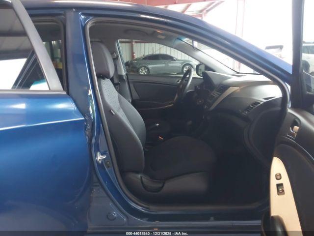 Hyundai ACCENT Se Image 10