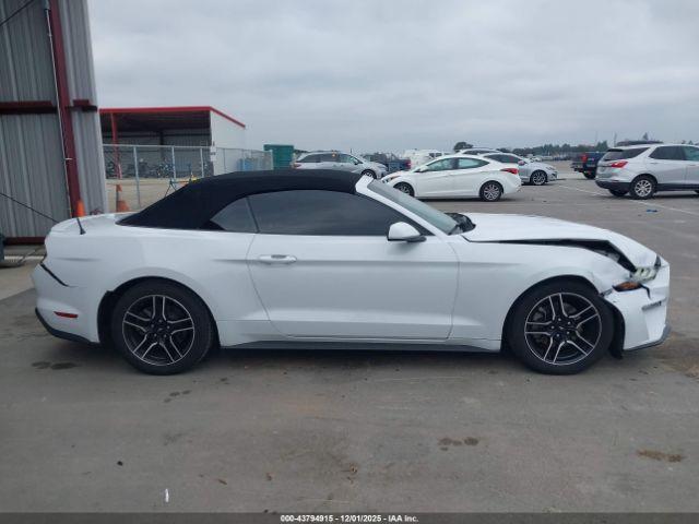 Ford Mustang Ecoboost Premium Image 15