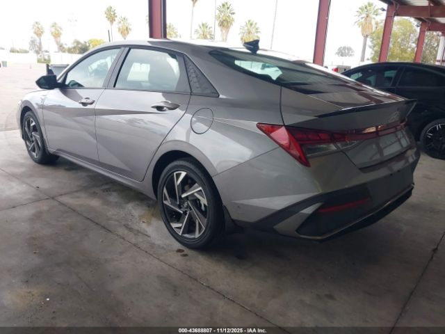 Hyundai ELANTRA Sel Sport Image 13