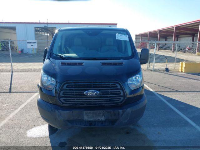 Ford Transit Image 9