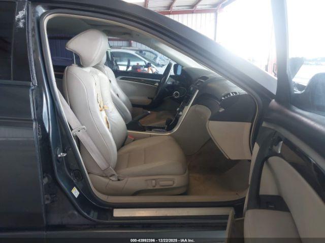 Acura TL 3.2 Image 6