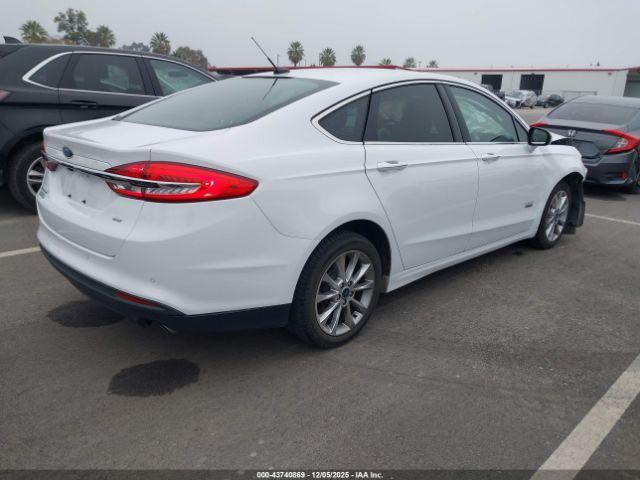 Ford Fusion Se Luxury Image 9