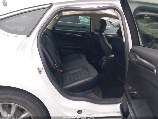 Ford Fusion Se Luxury Image 15