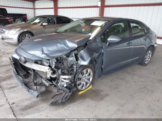 Toyota Corolla Le Image 8