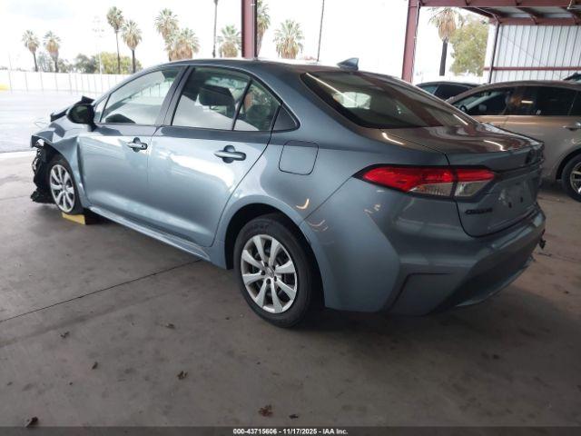 Toyota Corolla Le Image 4