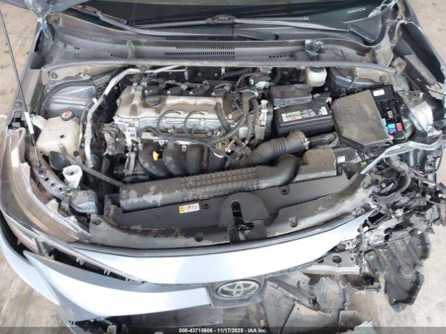 Toyota Corolla Le Image 7