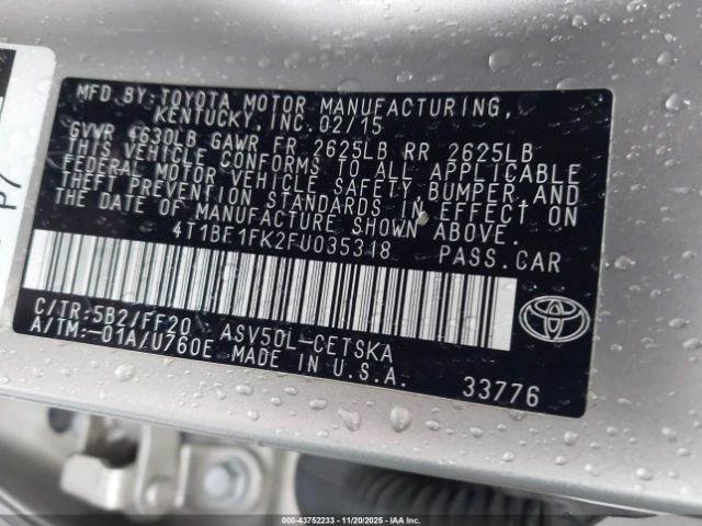 Toyota Camry Se Image 10