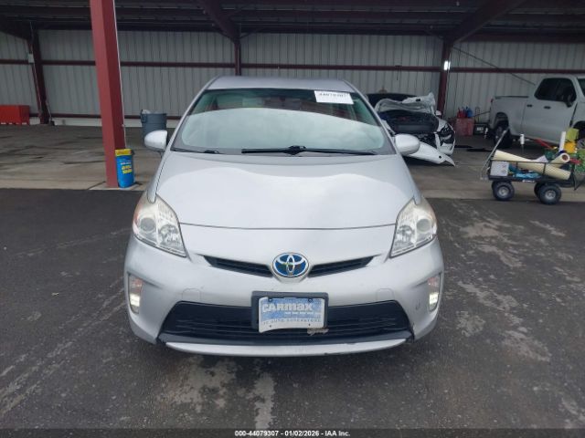 Toyota Prius Two Image 7