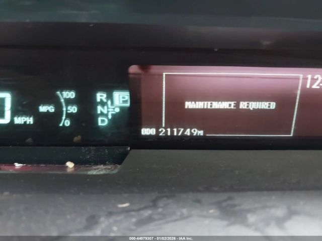 Toyota Prius Two Image 11