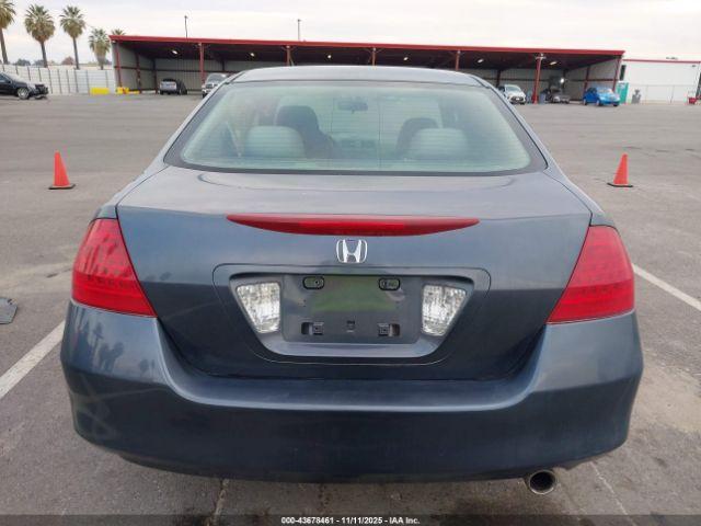 Honda Accord 2.4 Lx Image 15