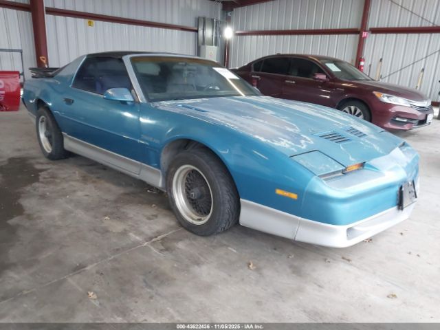 Pontiac Firebird Image 1