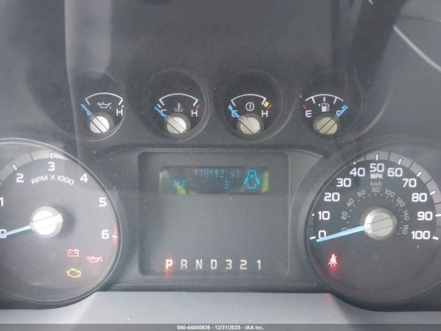 Ford F-550 Xlt Image 14