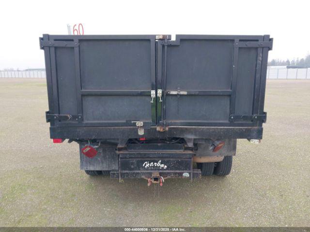 Ford F-550 Xlt Image 11