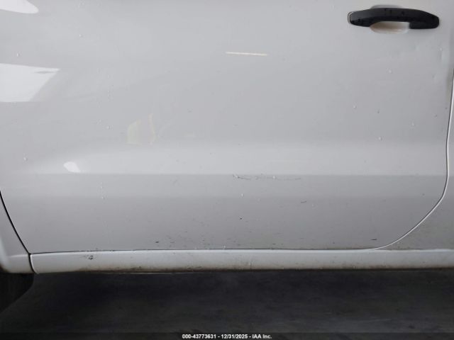 Chevrolet Silverado 1500 2wd  Standard Bed Wt Image 3