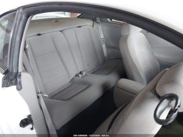 Ford Mustang Image 7