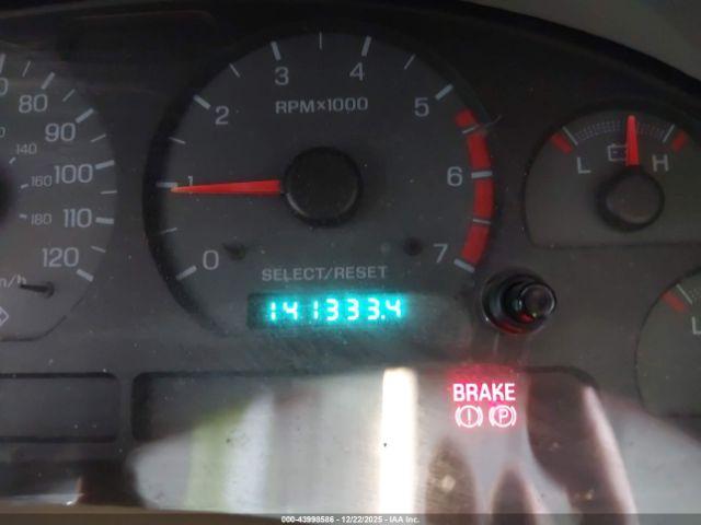 Ford Mustang Image 14