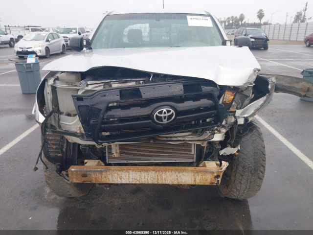 Toyota Tacoma Base V6 Image 12