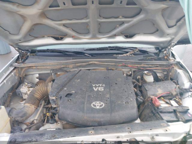 Toyota Tacoma Base V6 Image 14