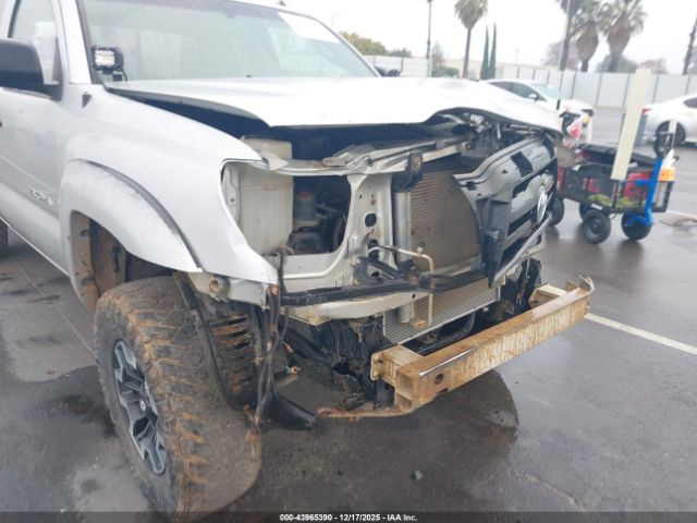 Toyota Tacoma Base V6 Image 16