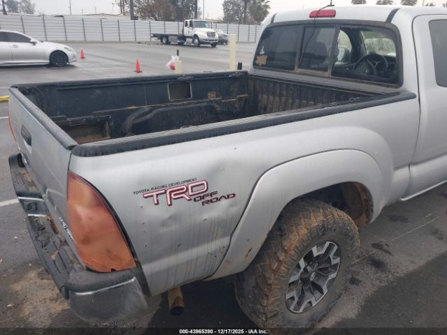 Toyota Tacoma Base V6 Image 9