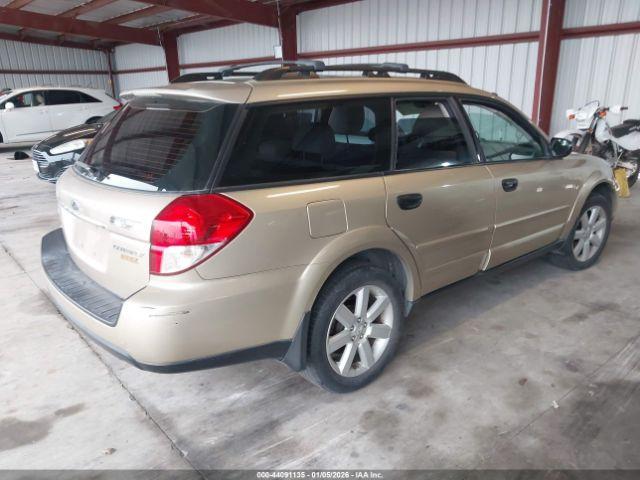 Subaru Outback 2.5i Image 11