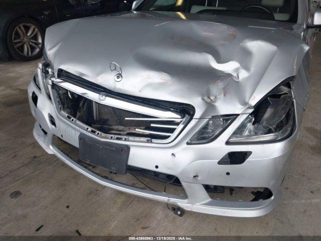 Mercedes-Benz E-Class Image 4