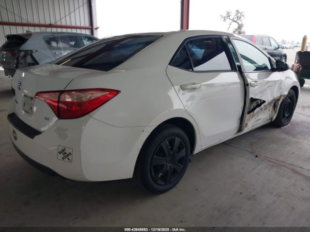 Toyota Corolla Le Image 4