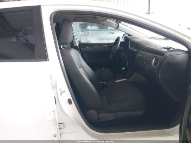 Toyota Corolla Le Image 6