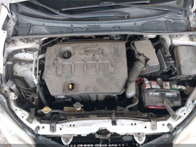 Toyota Corolla Le Image 5