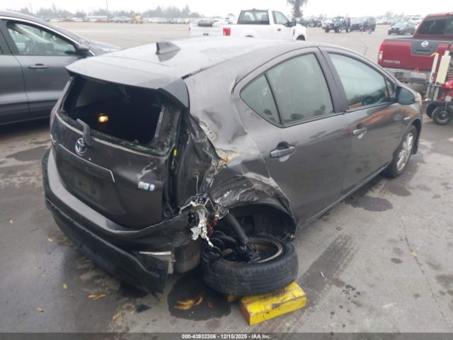 Toyota Prius c Two Image 5