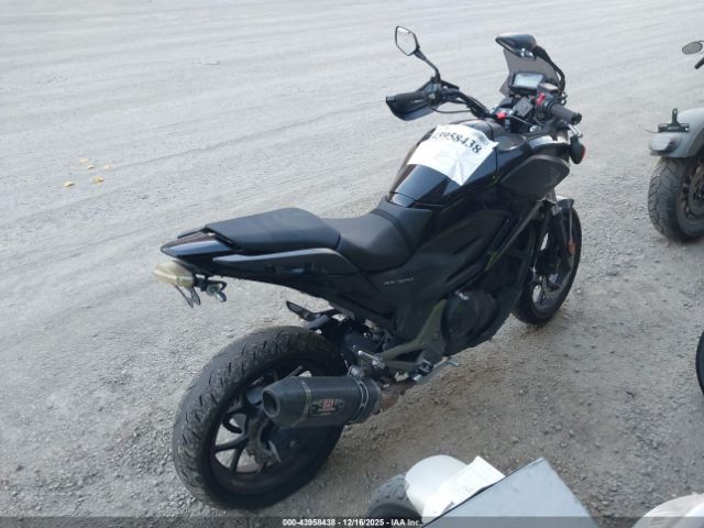 Honda Nc700x Image 10