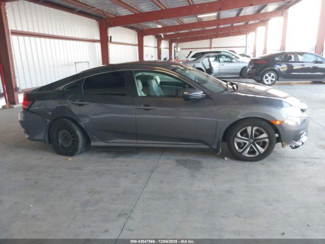 Honda Civic Lx Image 9