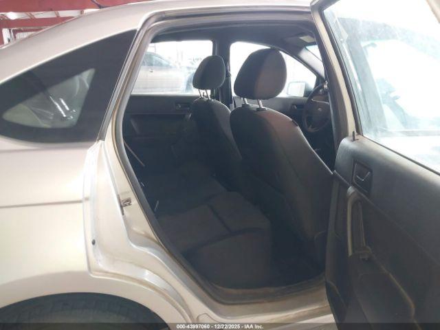 Ford Focus Se Image 6