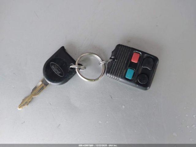 Ford Focus Se Image 10