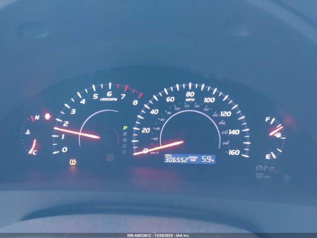 Toyota Camry Le V6 Image 11