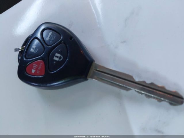 Toyota Camry Le V6 Image 9