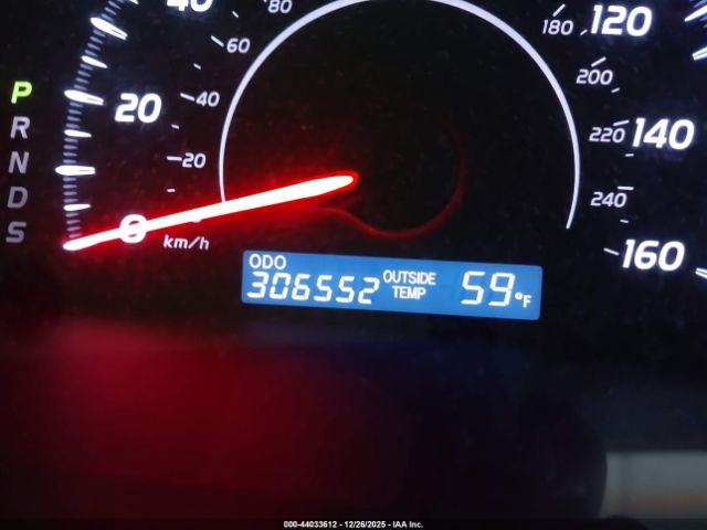 Toyota Camry Le V6 Image 12