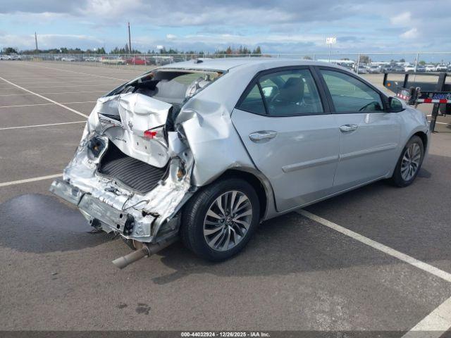 Toyota Corolla Xle Image 17