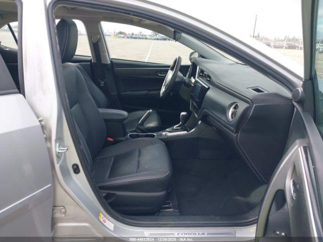 Toyota Corolla Xle Image 14