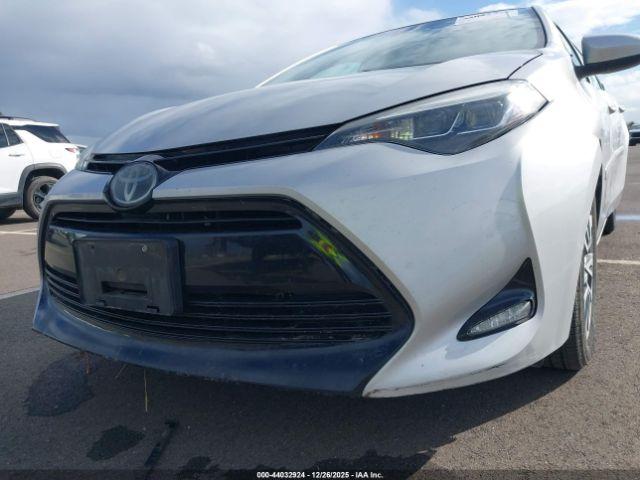 Toyota Corolla Xle Image 9