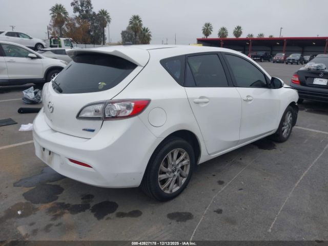 Mazda Mazda3 I Grand Touring Image 12