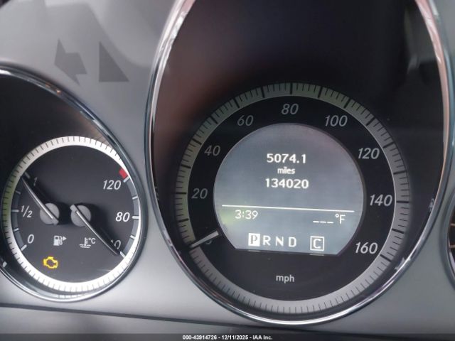 Mercedes-Benz C-Class Image 2