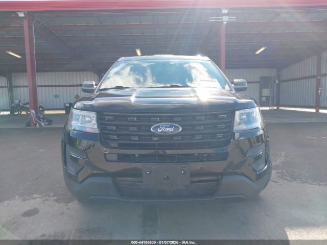 Ford Utility Police Intercepto Image 3