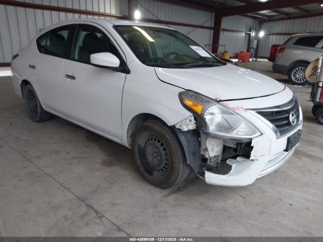  Salvage Nissan Versa